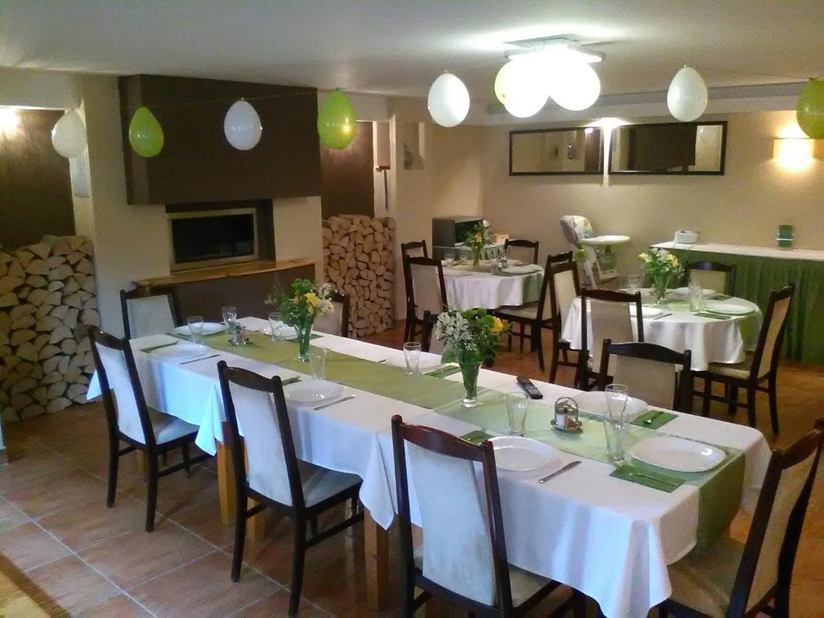 Szilvia Panzio Gyomaendrod Bed & Breakfast Dış mekan fotoğraf