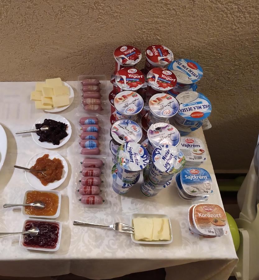 Szilvia Panzio Gyomaendrod Bed & Breakfast Dış mekan fotoğraf