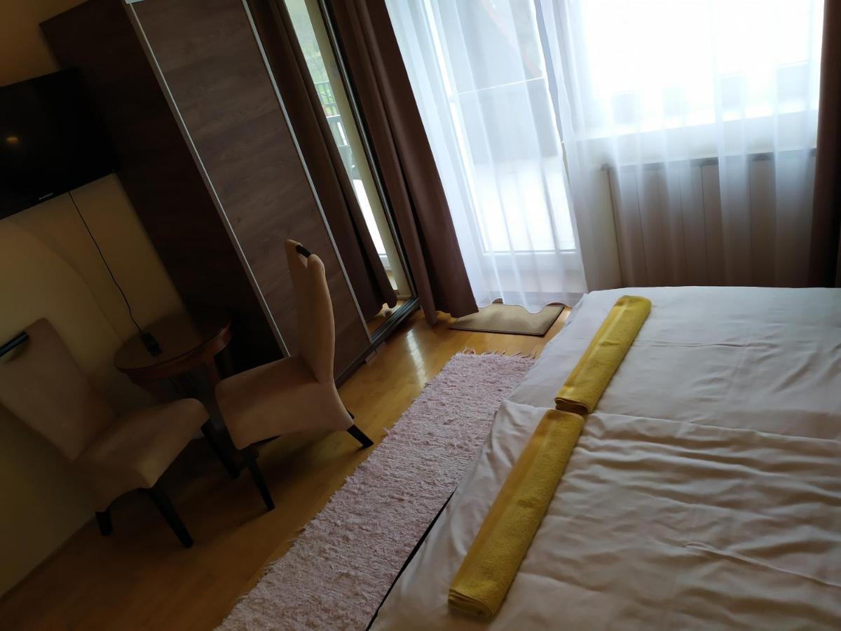 Szilvia Panzio Gyomaendrod Bed & Breakfast Dış mekan fotoğraf