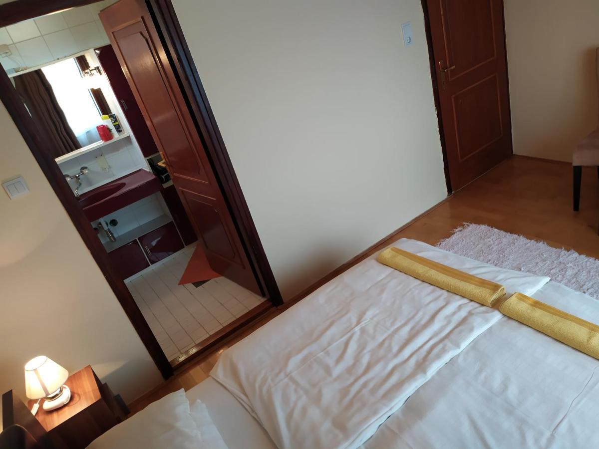 Szilvia Panzio Gyomaendrod Bed & Breakfast Dış mekan fotoğraf