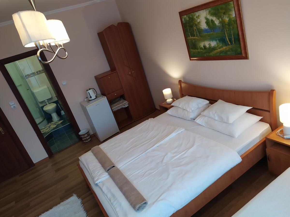 Szilvia Panzio Gyomaendrod Bed & Breakfast Dış mekan fotoğraf