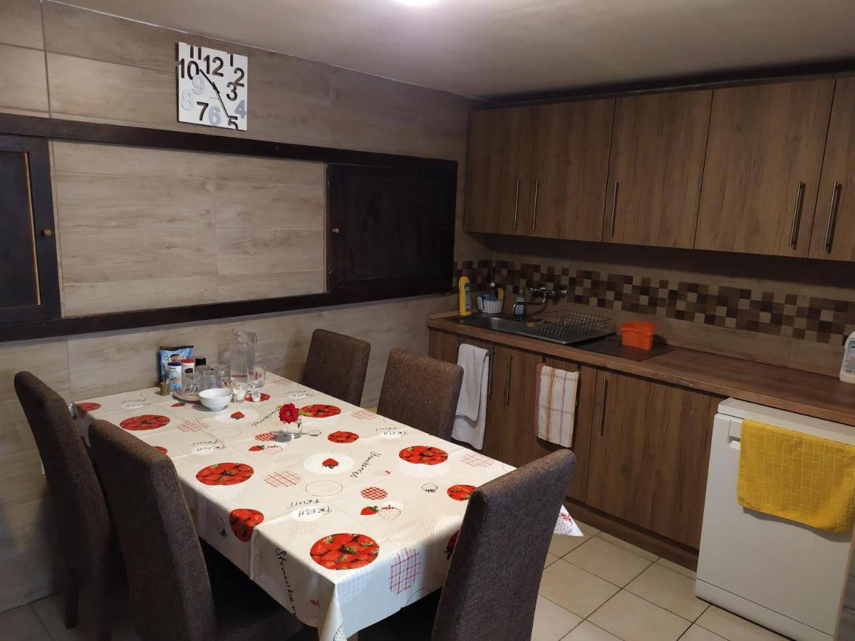 Szilvia Panzio Gyomaendrod Bed & Breakfast Dış mekan fotoğraf