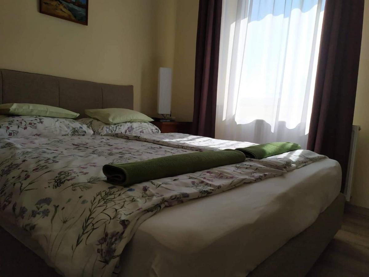 Szilvia Panzio Gyomaendrod Bed & Breakfast Dış mekan fotoğraf