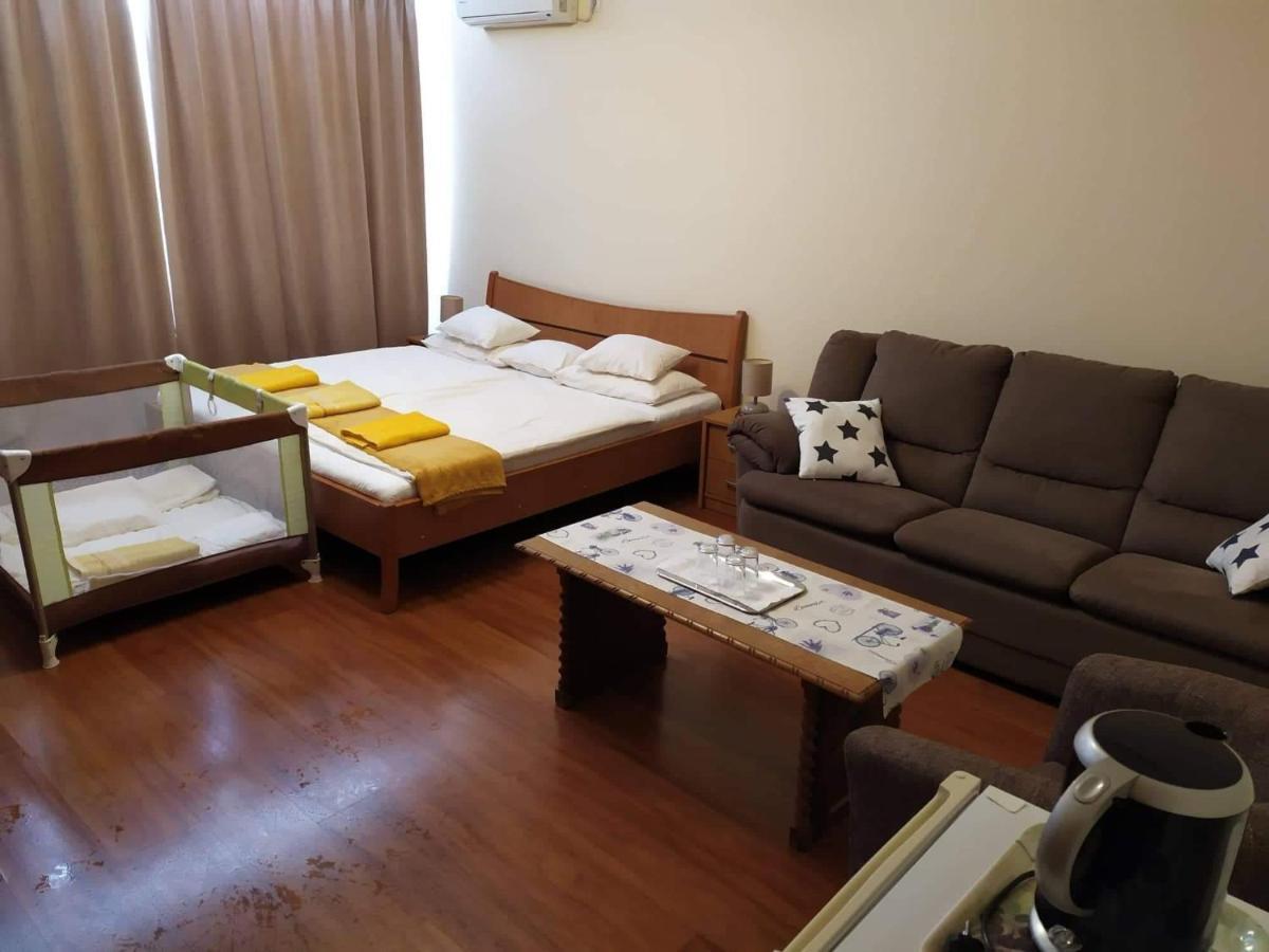 Szilvia Panzio Gyomaendrod Bed & Breakfast Dış mekan fotoğraf