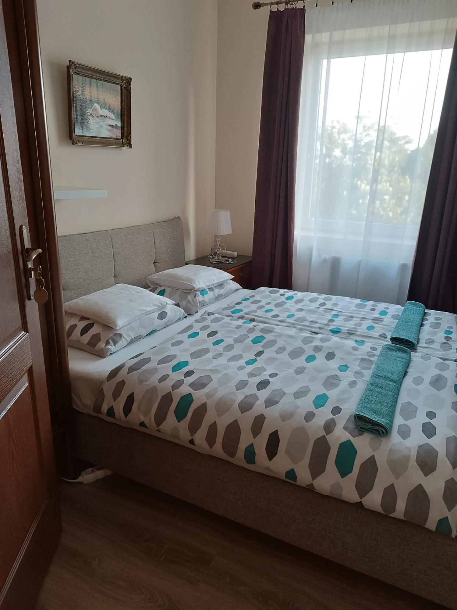 Szilvia Panzio Gyomaendrod Bed & Breakfast Dış mekan fotoğraf